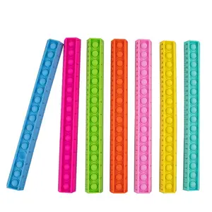 Regla de silicona de regalo promocional, juguetes de descompresión para niños, regla recta suave de 30 cm, regla de medición multifunción