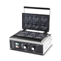 Machine commerciale de gaufrier électrique de pin avec la conception de sucette et de sucette de forme d'arbre de pin 110/220V 2600W