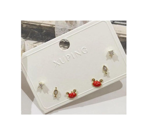 <strong>Yiwu</strong> Xuping <strong>Yiwu</strong> <strong>Small</strong> <strong>Commodity</strong> <strong>City</strong> Hot Sale 14K Gold Plated Fashion Huggies Earring Jewelry for Women Jewelry - Product Image 1