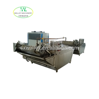 Het Aanpassen Van De Fruitgroentenriem Type Ijswaterkoelmachine Motorpomp Lager Roestvrij Staal 304 500-1000 Kg/u Capaciteit