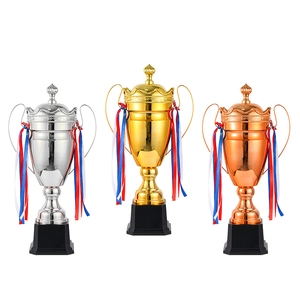 कारखाने उत्पादन सस्ती ट्रॉफी धातु कस्टम उच्च गुणवत्ता वाली भारी गुणवत्ता वाली ट्राफियां पुरस्कार 3 डी व्यक्ति निजी डिजाइन पुरस्कार ट्रॉफी - Product Image 1
