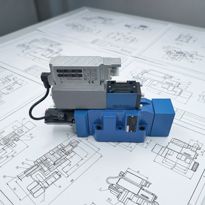Contrôle hydraulique, débit de 400 L/min, 315 bars, retour d'information sur position électrique - Product Image 4