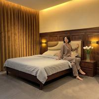 Lit double en bois massif de style chinois moderne, avec tête de lit capitonnée, ensemble de meubles de chambre à coucher de luxe, taille King Size, vente en gros