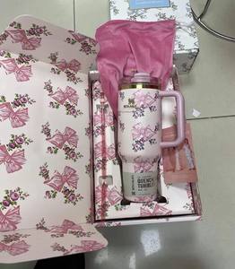 Vaso Térmico de 40oz de la Marca Compartida Stan's Love Garden, Nuevo Vaso Térmico de 40oz Estilo Transfronterizo con Diseño Big Mac Ice para Electrónica de Consumo - Product Image 6