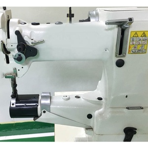 Máquina de coser industrial de brazo cilíndrico de una aguja con puntada de pespunte y almohadillas traseras, modelo 8B, para uso en confección y maletería. - Product Image 4