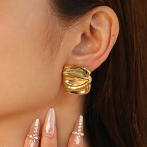 Boucles d'oreilles pendantes creuses polies en acier inoxydable plaqué or 18 carats pour femmes, style double anneau, tendance, cadeau - Product Image 1