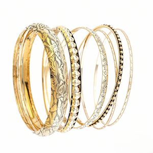 Europäisch-Amerikanisches Goldenes Mehrschichtiges Armreif-Set Retro Geschnitzter Armreif Bohemian-Stil Gestapelter Armreif Ethnischer Stil Legierungsschmuck - Product Image 4