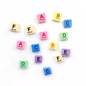 Kit de Borradores de Letras Pequeñas Coloridas A-F, Papelería de Oficina, Borradores Kawaii Pequeños para Regalos y Juguetes - Product Image 4