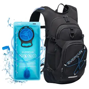 黑色小型绝缘水包背包袋，带水囊，用于骑自行车滑雪日徒步旅行，跑步山地自行车