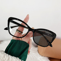 Nouvelles Lunettes Papillon à Monture Complète pour Femme, Tendance, Photochromiques, Anti-lumière Bleue et à Changement de Couleur, Style International