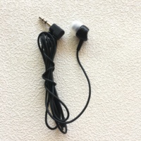 Écouteur mono filaire jetable 3,5 mm à bas prix pour guide touristique / Écouteur mono latéral unique