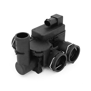 Válvula de agua del calentador Mercedes-Benz 2118320584 para reemplazo y reparación del termostato del motor - Product Image 1