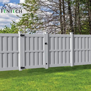 Panneaux <span class=keywords><strong>de</strong></span> clôture semi-privés en PVC vinyle blanc Fentech 6x8 pieds avec poteaux, résistants aux UV, type Shadow Box - Product Image 1