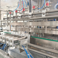 Ligne de production automatique de remplissage de vin blanc à 6 têtes, machine d'embouteillage de haute précision pour spiritueux Baijiu/Boissons alcoolisées en verre/plastique