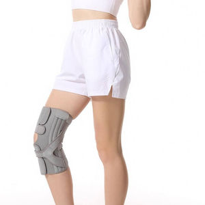 Genouillère respirante à double compression avec sangles de maintien rotulien pour le sport - Product Image 1