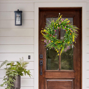 Ghirlanda di Fiori Selvatici Primaverile ed Estiva per Porta d'Ingresso, Ghirlanda Artificiale di Fiori Secchi, Fiori Conservati di Ranuncolo e Piante Verdi - Product Image 2
