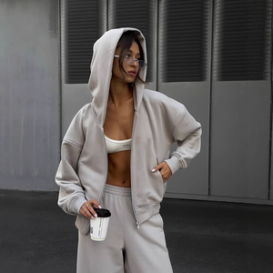 Conjunto de sudadera con capucha y pantalones de forro polar gris para mujer, ropa deportiva informal de ajuste holgado, conjunto de dos piezas de color sólido de longitud completa - Product Image 2