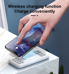 Venta al por mayor de EE. UU. Adaptador de viaje Universal de Banco de acoplable blanco 10 000 mAh inalámbrica externa con tazas - Product Image 4