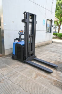 รถยกไฟฟ้าแบบเดินตาม CL1016GA ขนาด 1 ตัน 1600 มม. สำหรับคลังสินค้า - Product Image 1
