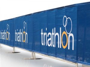 Tùy chỉnh in ngoài trời Windproof lưới biểu ngữ chướng ngại vật bao gồm <span class=keywords><strong>PVC</strong></span> Vinyl lưới biểu ngữ quảng cáo hàng rào lưới biểu ngữ - Product Image 3