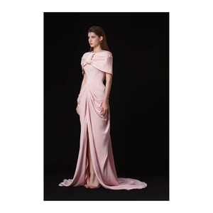 Robes de style élégantes Robe mi-longue pour femmes Rose Tissu de bonne qualité Vêtements pour femmes Enzo & Leo Vietnam Fabricant - Product Image 5