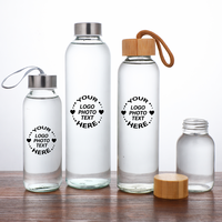 Botol Kaca Borosilikat Tahan Panas Bebas BPA dengan Tutup Bambu Ramah Lingkungan Cangkir Air Kaca yang Dapat Digunakan Kembali dengan Tali untuk Kembali ke Sekolah
