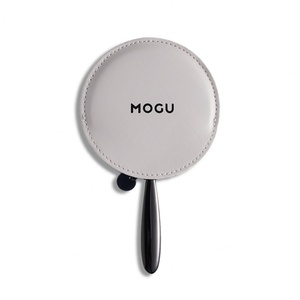 Miroir de maquillage rond en métal noir avec impression sérigraphique, petit format, avec pochette en PU, vente en gros - Product Image 3