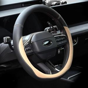 Housse de <span class=keywords><strong>volant</strong></span> en <span class=keywords><strong>cuir</strong></span> microfibre avec poignée universelle Housse de <span class=keywords><strong>volant</strong></span> de voiture avec sensation de confort - Product Image 5