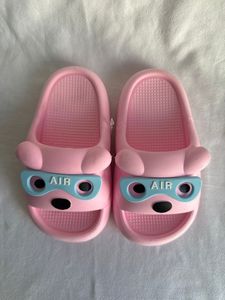 Pantofole Rosa con Suola Antiscivolo da 25 mm, Chiusura con Fibbia, Punta Chiusa, Suola in EVA, Per Tutte le Stagioni, Uso Domestico - Product Image 6