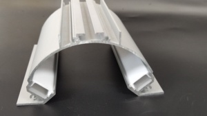 Les profils en <span class=keywords><strong>aluminium</strong></span> SDW132 ont expulsé le type 6063 avec l'éclat bilatéral - Product Image 3