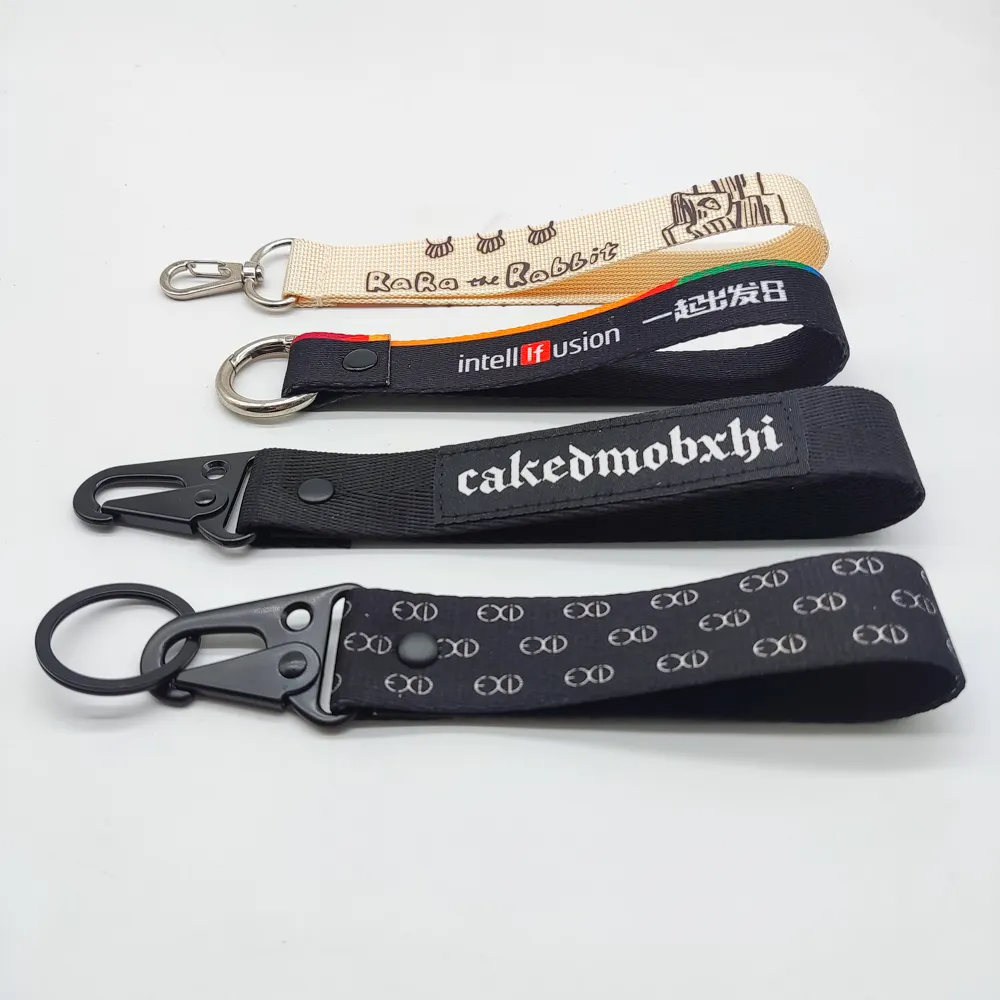 Factory Hot Sale Custom Flight Fabric Embroidery Jet tag Woven Keychain With Your Own Logo
