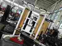Fabricant d'équipements de fitness, machine à câbles multi-stations, entraîneur fonctionnel à charge par broche, machine Smith