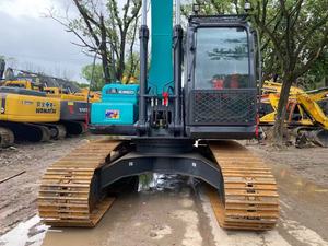 Offre Spéciale : Excavatrice d'occasion 200D haute performance, 20 tonnes, sur chenilles, fiabilité garantie, directement de l'usine, meilleur prix, prête à l'emploi. - Product Image 6