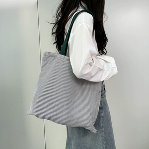 Bolsa de Mano de Pana de Color Sólido Coreana, Bonita y en Oferta, Bolsa de Mano Portátil de Alta Calidad - Product Image 4