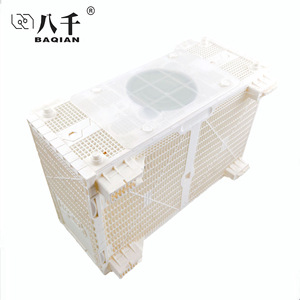 <span class=keywords><strong>Paquet</strong></span> <span class=keywords><strong>d</strong></span>'abeilles en plastique Cage ventilée Cage de transport <span class=keywords><strong>d</strong></span>'abeilles Bus <span class=keywords><strong>d</strong></span>'abeilles pour Queen - Product Image 5