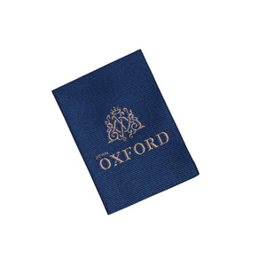 Étiquettes tissées personnalisables rectangulaires en tissu brodé pour vêtements et accessoires, avec instructions d'entretien du col. - Product Image 5