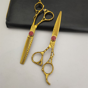 Ciseaux à cheveux dorés 62 mm, ciseaux à effiler pour droitiers, usage professionnel, lame standard en acier inoxydable, origine Suzhou - Product Image 5