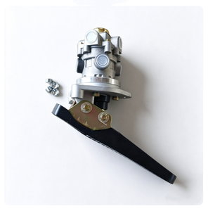 Pièces de frein de camion, valve de frein à pied ABS MC838211, pompe de frein à pied pour camion lourd, pièces de rechange pour frein à air de camion - Product Image 1