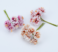 Vente chaude 2017 - Mini fleur de marguerite artificielle en soie de 3,5 cm avec tige filaire - Fleur artisanale