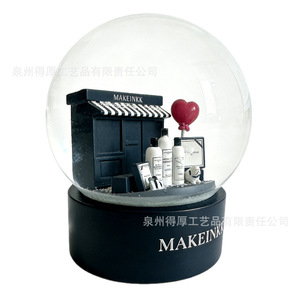 Globo de Nieve de Cristal Makeinkk, Modelo de Salón de Belleza, Regalo Decorativo, Base Redonda Negra, Día de San Valentín, 100% Hecho a Mano - Product Image 2