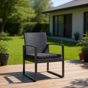 Chaise de jardin en rotin PP gris foncé avec structure en aluminium, mobilier d'extérieur contemporain, chaise de salle à manger durable pour patio - Product Image 2