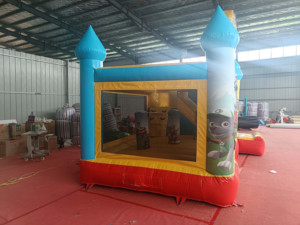 Parc d'attractions commercial de taille personnalisée intérieur PVC violet maison de rebond château de saut pour enfants castillos gonflables à vendre - Product Image 5