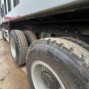 משאית מנוף טלסקופית HOWO 6x4 10 טון, מנוף הידראולי רכוב על משאית, לעבודות בנייה והובלה - Product Image 6