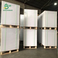 Papier LWC léger enduit de 60g, 64g, 70g pour la fabrication de marques déposées