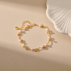 Bracciale in ottone con perline di perle alla moda braccialetto a catena da donna elegante da giorno e da regalo per gioielli da festa - Product Image 2