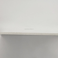 Plaques de plafond en PVC revêtues, dalles suspendues, design pour panneaux de magasin, chambre à coucher, salle de bain, salon, toit
