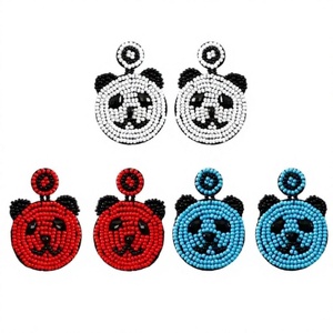 Boucles d'oreilles pendantes en perles motif panda de dessin animé, rouge, bleu, blanc et multicolores, unisexes, bijoux tendance uniques de qualité supérieure, cadeaux de mariage pour femme - Product Image 1