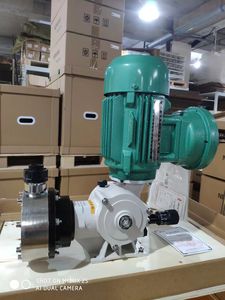 ปั๊มจ่ายสารเคมีแบบมอเตอร์ขับเคลื่อน รุ่น ND2000-500/1.0 ความจุ 500 ลิตร พร้อมหัวปั๊มสแตนเลส SS316 รุ่นใหม่เอี่ยม - Product Image 5