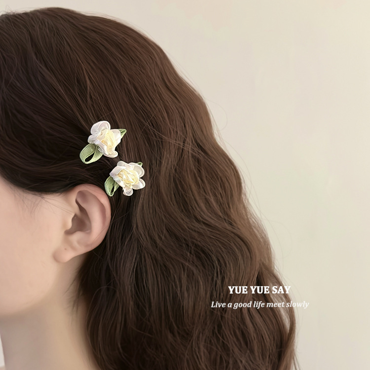 Elegant Pure White Jasmine Flower Hair Clip - Fashion Accessory display picture 1