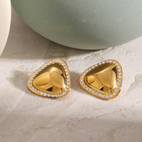 Boucles d'oreilles tendance et personnalisées en acier inoxydable plaqué or, avec zircon incrusté en forme de triangle dodu, style célébrité d'Internet